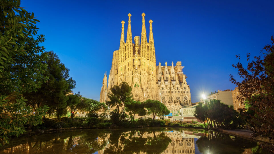 Spanien